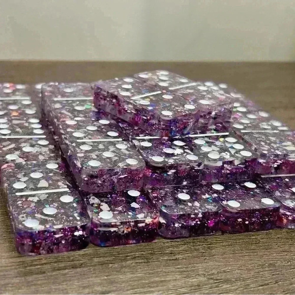 Deco Glass Shards Hand Crafted 28 Piece Domino Set